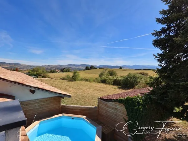 CHABANIÈRE - MAISON DE CARACTÈRE DE 201 M² - 8 PIÈCES - 4 CHAMBRES - TERRAIN DE 7 410 M²