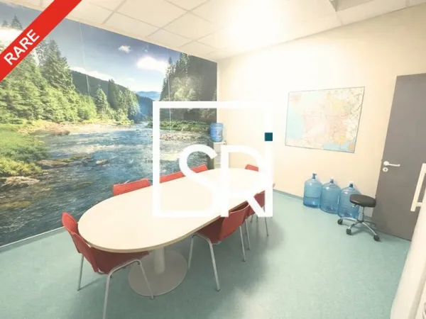 Bureaux 111 m²