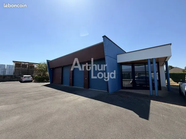 Bureaux 177 m² CHAUVIGNY