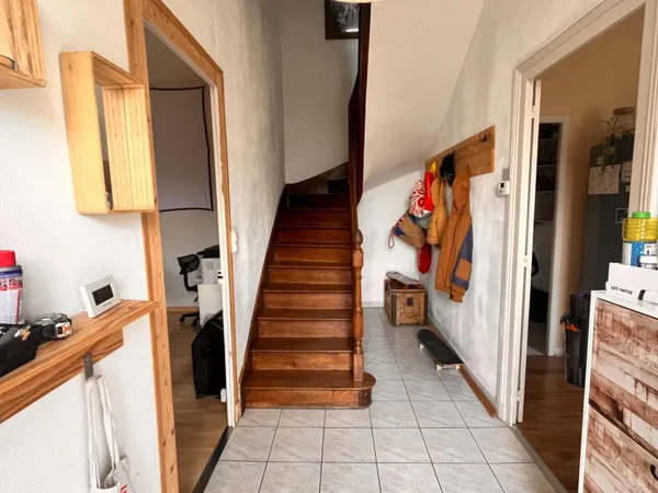 Maison Montval Sur Loir 4 pièce(s) 102 m2 - 3 chambres - centre ville