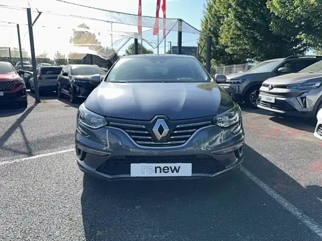 Renault Megane mégane iv berline tce 140 fap — photo 8