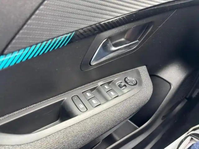 Peugeot 208 puretech 100 s&amp;s bvm6 style — photo 20