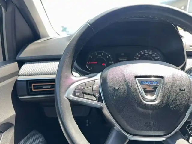 Dacia Sandero tce 90 - 22 — photo 33