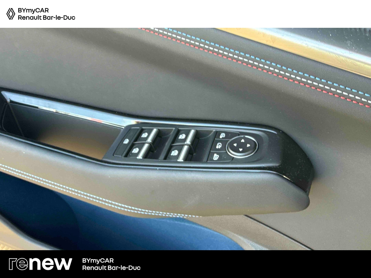 Renault Rafale E-Tech full hybrid 200 ch — photo 21
