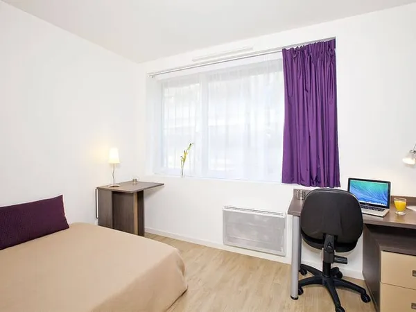 Studio 1 pièce 18 m²