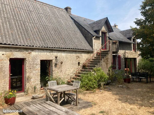 Maison en pierre à rénover