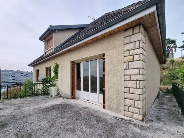 Maison 7 pièces 148 m²