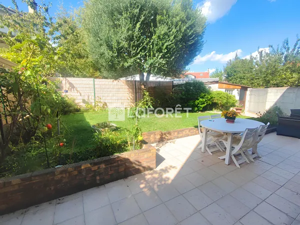 Maison 6 pièces 140 m²