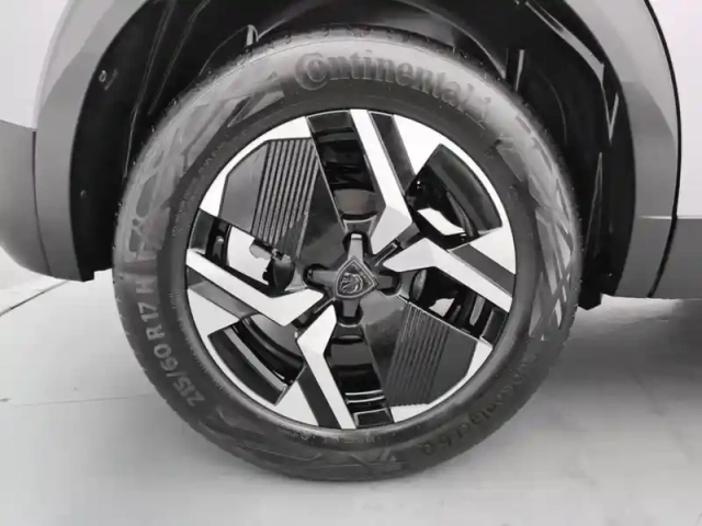 Peugeot 2008 puretech 100 s&amp;s bvm6 allure — photo 15