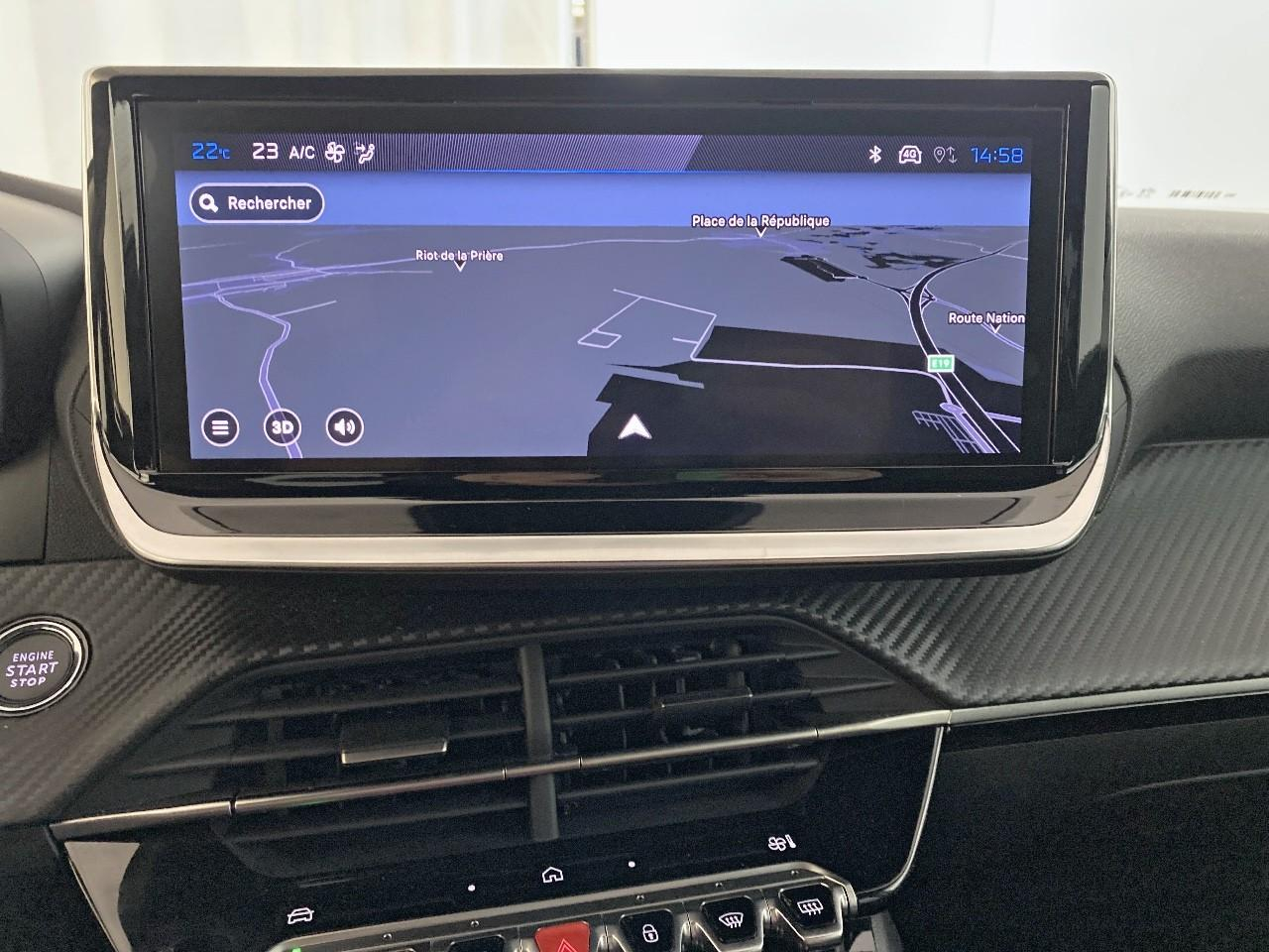 Peugeot 2008 hybrid 145 ch e-dcs6 allure — photo 14