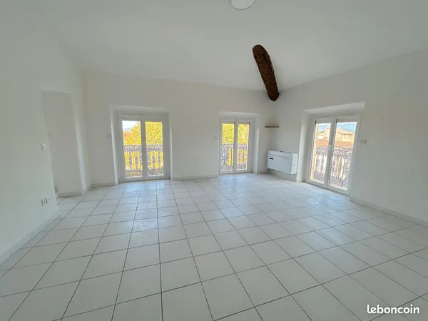 T2 Rénové 55m² avec Balcon