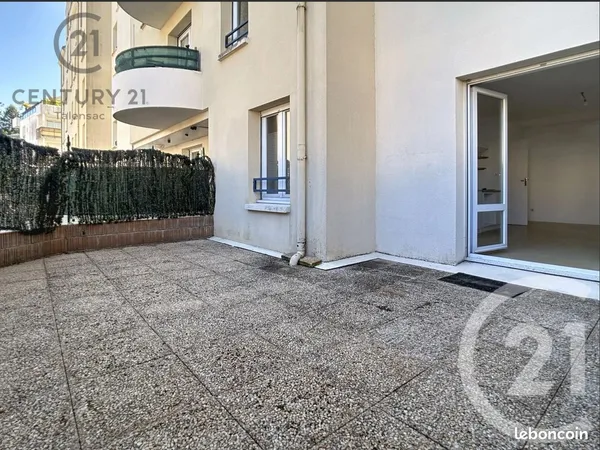 Appartement 36 m2 rené bouhier ligne 1 gare maritime
