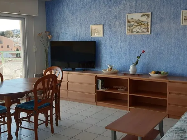 Saint-Raphaël - Appartement T2 de 53m2 - Dernière Etage avec Terrasse