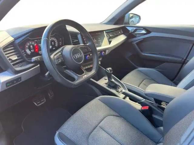 Audi A1 sportback 40 tfsi 207 ch s tronic 7 — photo 15