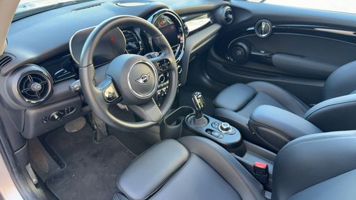 Mini Cooper SE 184 94kWh - Premium Plus – 2023 – 43343 km – Électrique – Boîte Automatique — photo 17