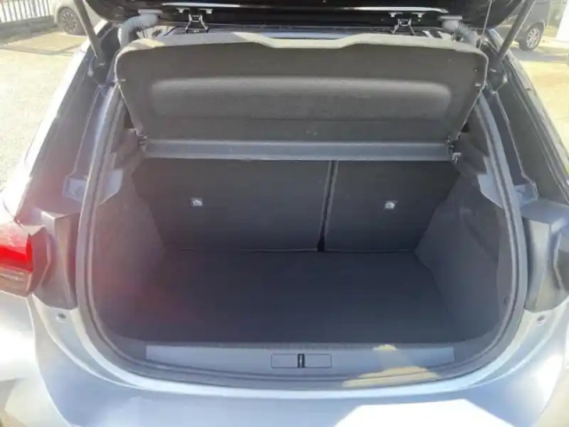 Opel Corsa 1.2 turbo 100ch gs — photo 13