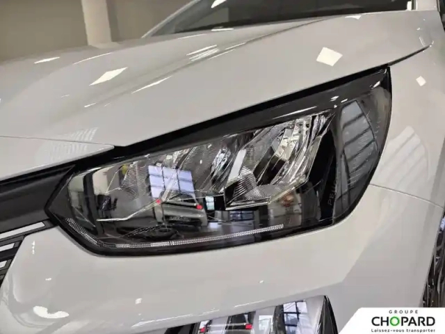 Peugeot 208 hybrid 110 ch e-dcs6 — photo 10