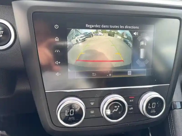 Renault Kadjar blue dci 115 edc business 5p — photo 23