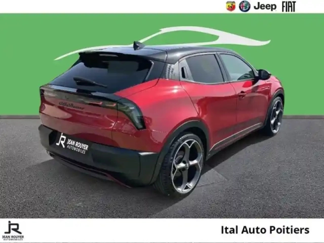 Alfa Romeo Junior elettrica 280ch veloce — photo 7
