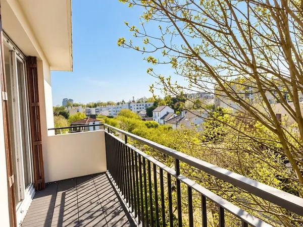 Appartement 2/3 pièces 56 m2 Dernier étage 2 balcons B