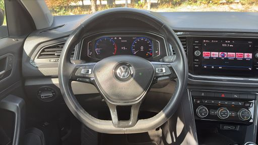 Volkswagen T-Roc 1.5 TSI 150 - Carat Exclusive – 2019 – 130212 km – Essence – Boîte Manuelle — photo 45