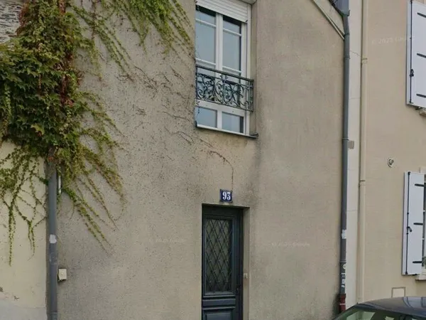 CATHO / LAFAYETTE Maison appartement avec terrasse