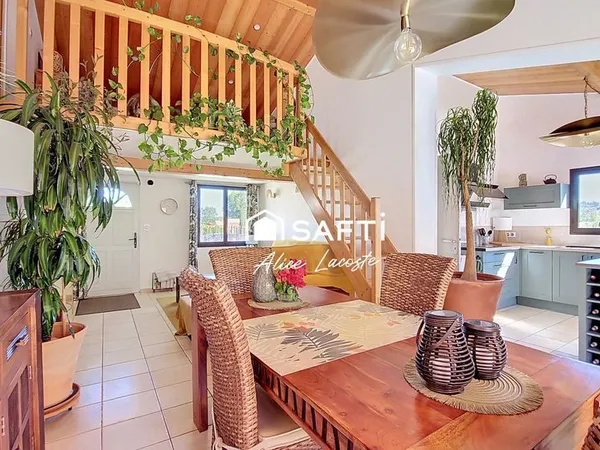 Maison rénovée avec 3 chambres au calme