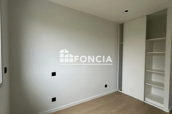 Appartement 4 pièces 83 m²