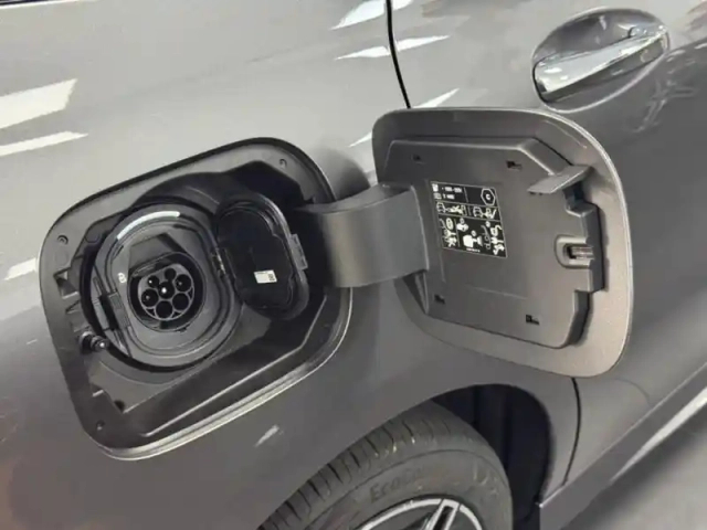 Mercedes Classe B 250 e hybrid eq amg line — photo 12