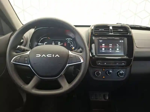 Dacia Spring — photo 14