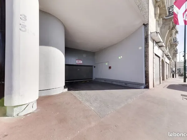 Parking Saint Maurice