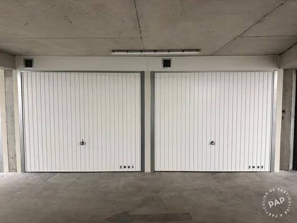 Garage/Parking