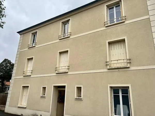 Studio 1 pièce 37 m²