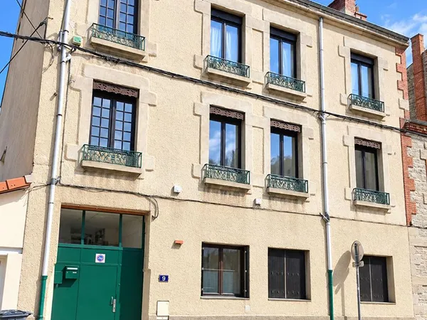 Immeuble 15 pièces 400 m²
