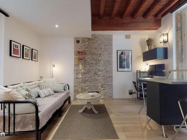 Studio meublé 24m²