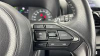 Toyota Yaris 116h Dynamic 5p MY22 — photo 23