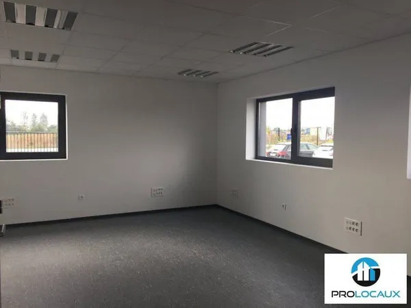 Bureau 50 m²