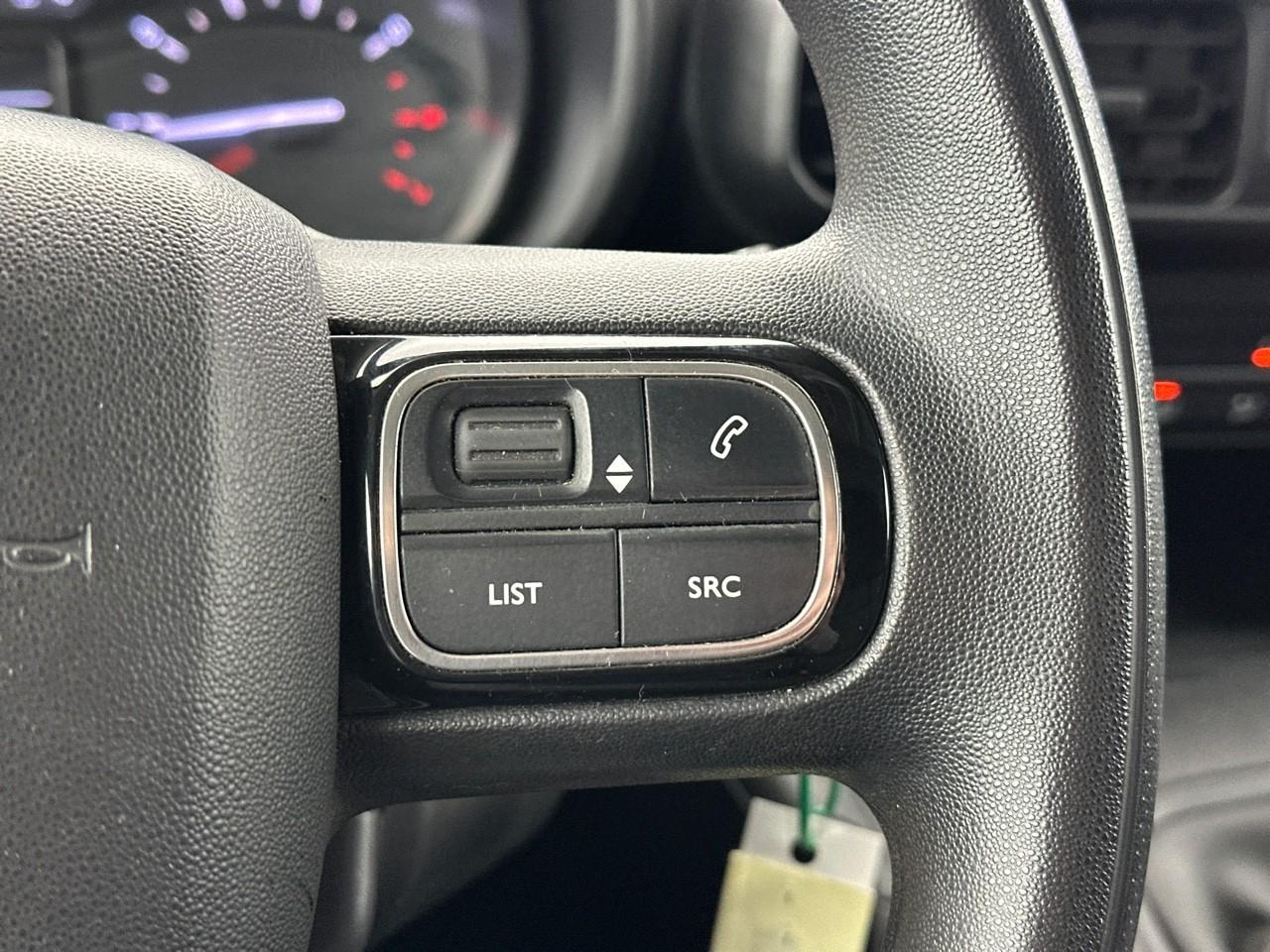Citroën Berlingo van m 650 bluehdi 100 s&s bvm5 driver — photo 19