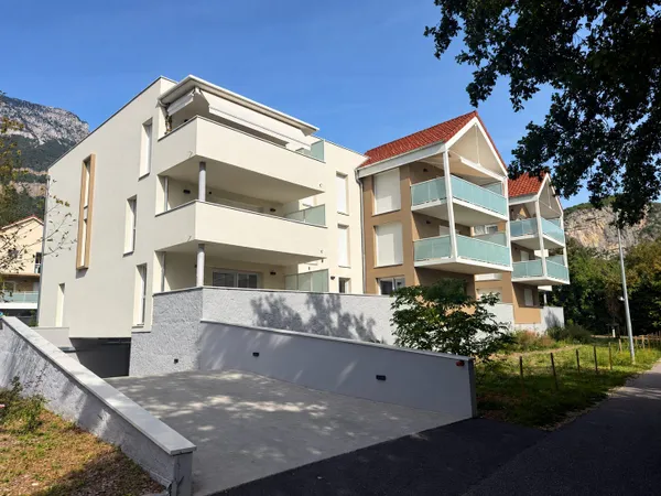 Appartement T4 au 1er étage de 83,20 m² avec terrasse