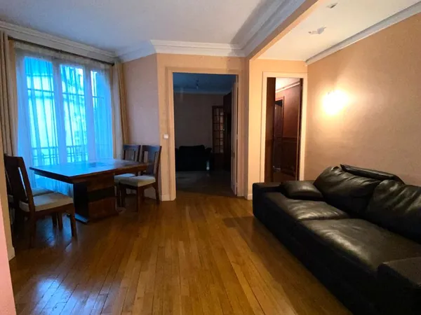Appartement meublé - 3 Pièces - 63m2 - Alésia