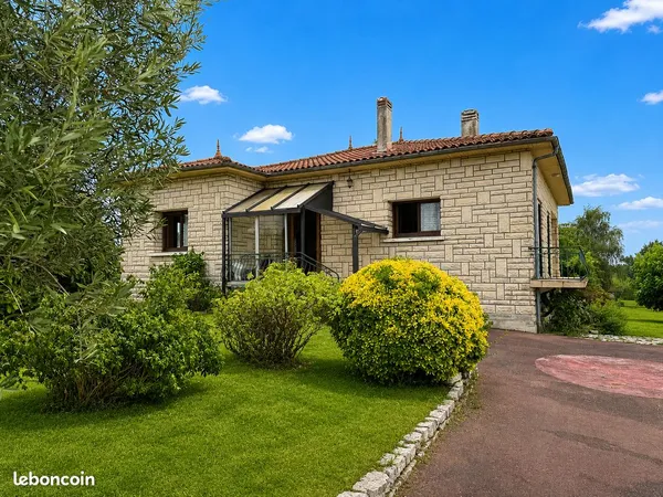 Maison 7 pièces 97 m²