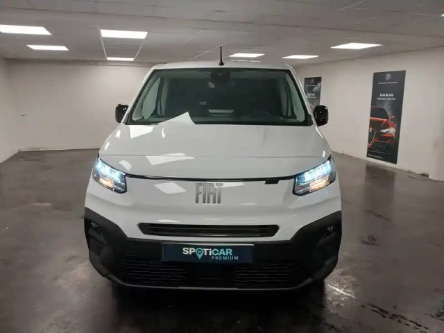 Fiat Doblo fourgon taille m 650 kg bluehdi 100 s&amp;s bvm6