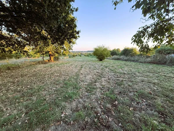 Terrain 2930 m²