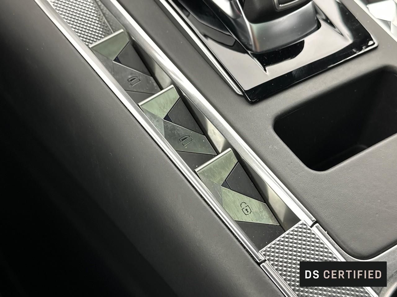 Ds Ds 7 crossback crossback hybride e-tense 225 eat8 rivoli — photo 36
