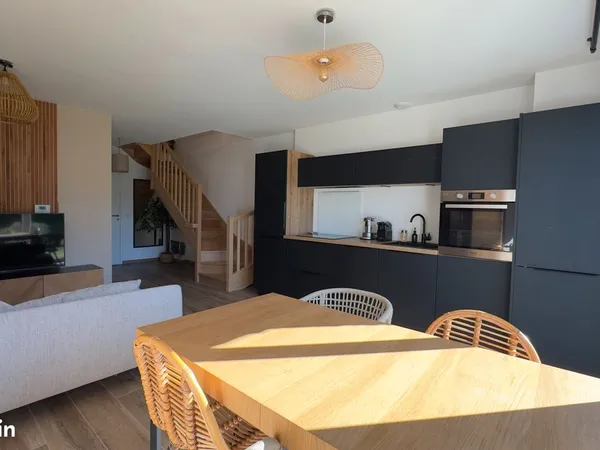 Duplex T2 meublé de 60 m² avec jardin