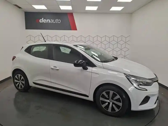 Renault Clio tce 90 — photo 12