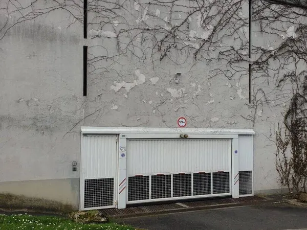 Parking 10 m²
