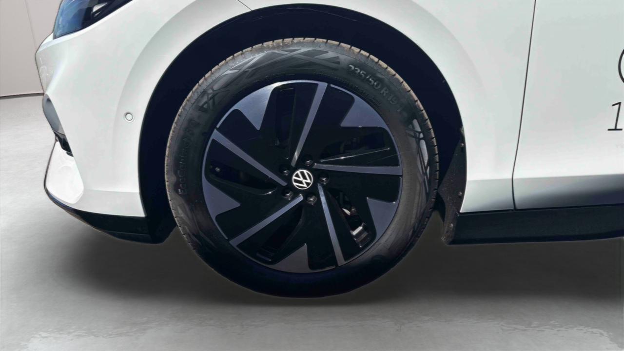 Volkswagen ID.7 Pro 286 ch — photo 19