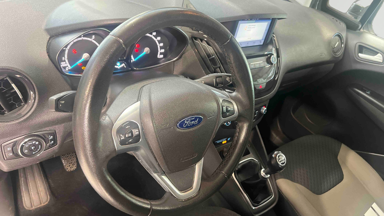 Ford Tourneo Courier 1.0 E 100 BV6 S&amp;S — photo 10