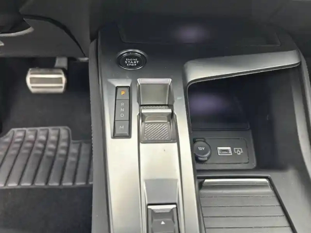 Peugeot 308 puretech 130ch s&amp;s eat8 — photo 14